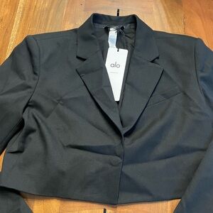 Alo Yoga Cropped First-Class Blazer size XS NWT Black